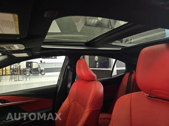 2025 Toyota Camry XSE - miniatura 18