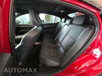 2025 Toyota Camry XSE - miniatura 13