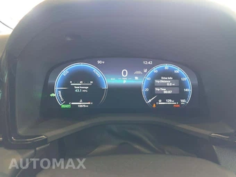 2025 Toyota Camry XSE - miniatura 9