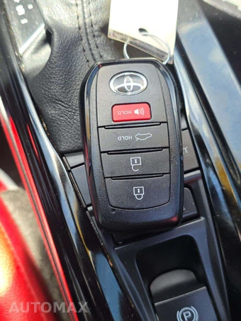 2025 Toyota Camry XSE - miniatura 8