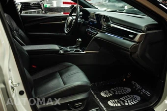 2025 Toyota Camry XSE - miniatura 13