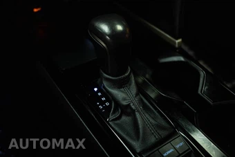 2025 Toyota Camry XSE - miniatura 20