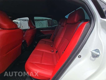 2025 Toyota Camry XSE - miniatura 10