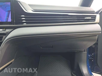 2025 Toyota Camry XSE – miniatura 16