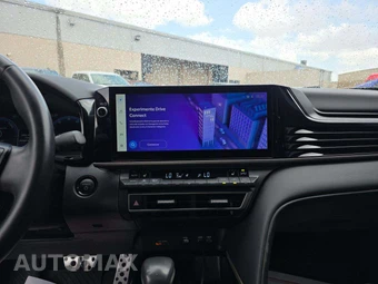 2025 Toyota Camry XSE – miniatura 7