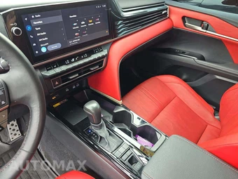 2025 Toyota Camry XSE - miniatura 10