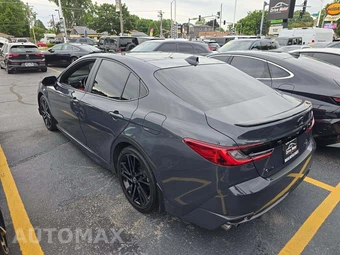 2025 Toyota Camry XSE - miniatura 2