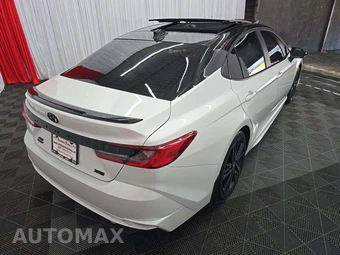 2025 Toyota Camry XSE - miniatura 3