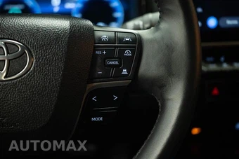 2025 Toyota Camry XSE - miniatura 25
