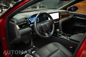 2025 Toyota Camry XSE - miniatura 9