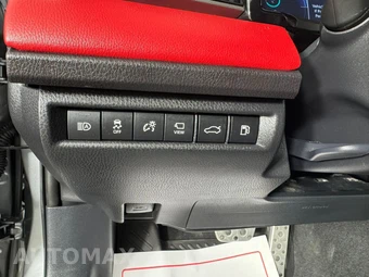 2025 Toyota Camry XSE - miniatura 14