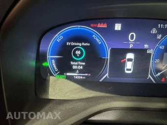 2025 Toyota Camry XSE - miniatura 17