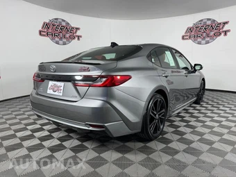 2025 Toyota Camry XSE - miniatura 8