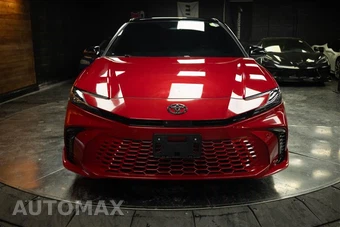 2025 Toyota Camry XSE - miniatura 3