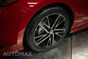 2025 Toyota Camry XSE - miniatura 4