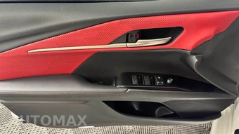 2025 Toyota Camry XSE - miniatura 11