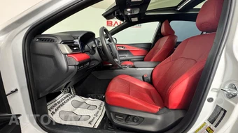 2025 Toyota Camry XSE - miniatura 14