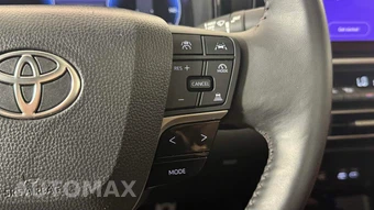 2025 Toyota Camry XSE - miniatura 16