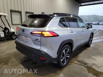 2025 Toyota Corolla Cross Hybrid XSE - miniatura 4