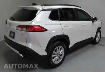 2025 Toyota Corolla Cross LE - miniatura 3