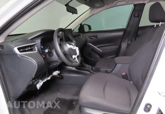 2025 Toyota Corolla Cross LE - miniatura 9