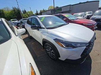 2025 Toyota Corolla Cross LE - miniatura 5