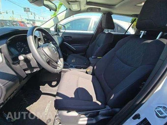 2025 Toyota Corolla Cross LE - miniatura 7