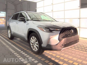 2025 Toyota Corolla Cross LE - miniatura 3