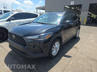 2025 Toyota Corolla Cross LE