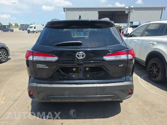2025 Toyota Corolla Cross LE - miniatura 5