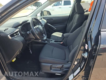 2025 Toyota Corolla Cross LE - miniatura 7