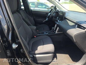 2025 Toyota Corolla Cross LE - miniatura 8