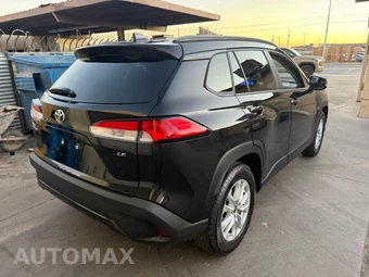 2025 Toyota Corolla Cross LE - miniatura 6