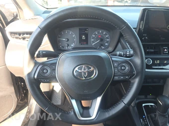 2025 Toyota Corolla Cross LE - miniatura 10