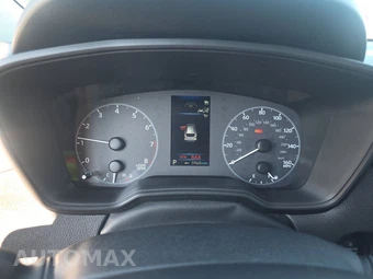 2025 Toyota Corolla Cross LE - miniatura 12