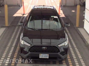 2025 Toyota Corolla Cross LE - miniatura 2