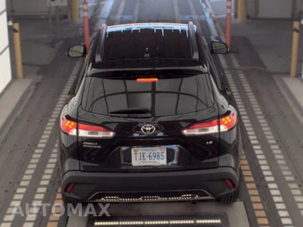2025 Toyota Corolla Cross LE - miniatura 5