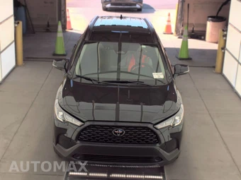 2025 Toyota Corolla Cross LE - miniatura 2