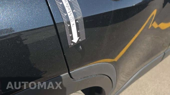 2025 Toyota Corolla Cross LE - miniatura 23