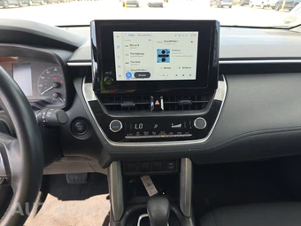 2025 Toyota Corolla Cross LE - miniatura 11