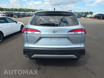 2025 Toyota Corolla Cross LE - miniatura 5