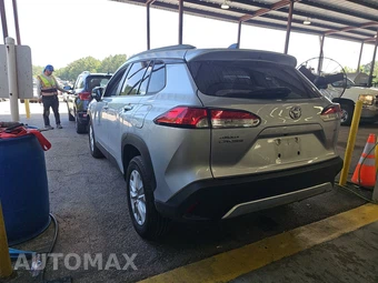 2025 Toyota Corolla Cross LE - miniatura 6