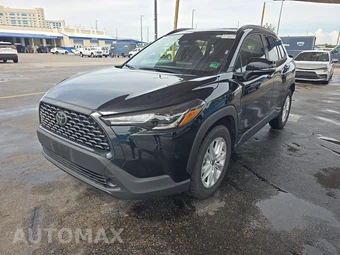 2025 Toyota Corolla Cross LE
