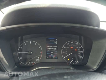 2025 Toyota Corolla Cross LE - miniatura 12