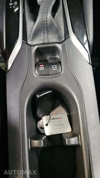 2025 Toyota Corolla Cross LE - miniatura 18