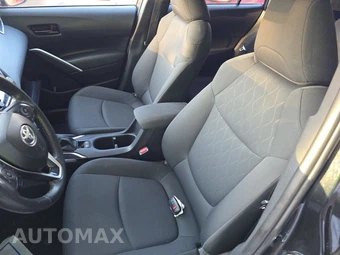2025 Toyota Corolla Cross LE - miniatura 7