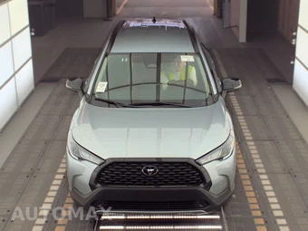 2025 Toyota Corolla Cross LE - miniatura 2