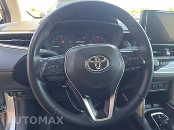 2025 Toyota Corolla Cross LE - miniatura 10