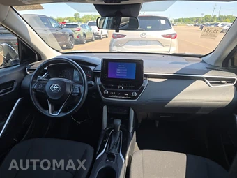 2025 Toyota Corolla Cross LE - miniatura 11