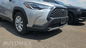 2025 Toyota Corolla Cross LE - miniatura 30